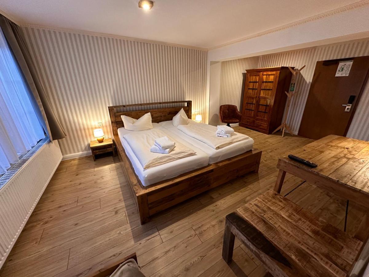 Hotel Zur Goldenen Sonne Quedlinburg Exteriér fotografie