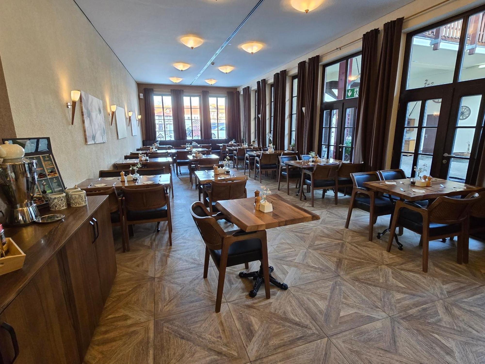 Hotel Zur Goldenen Sonne Quedlinburg Exteriér fotografie